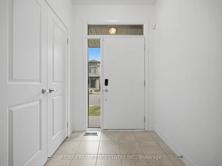 1551 Labine Point — Photo 4