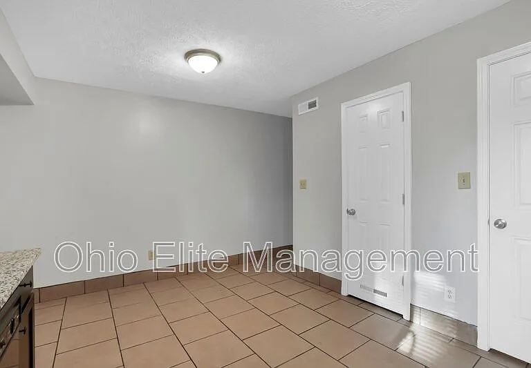 2844 Baughman Ave — Photo 12