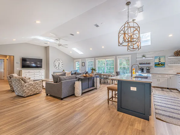 17 Avocet St, Hilton Head Island, SC 29928
