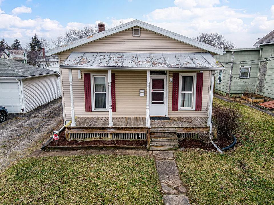 1st image of 108 W Irving St
