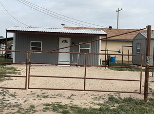 208 W Ash St, Miles, TX 76861