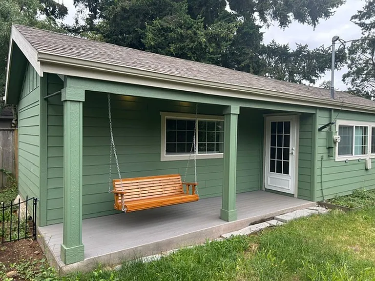 5628 SE Rural St — Photo 1