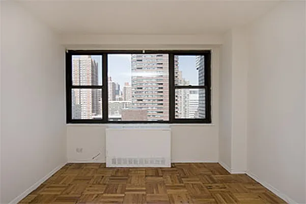 Rented by GoodRock Realty | media 6