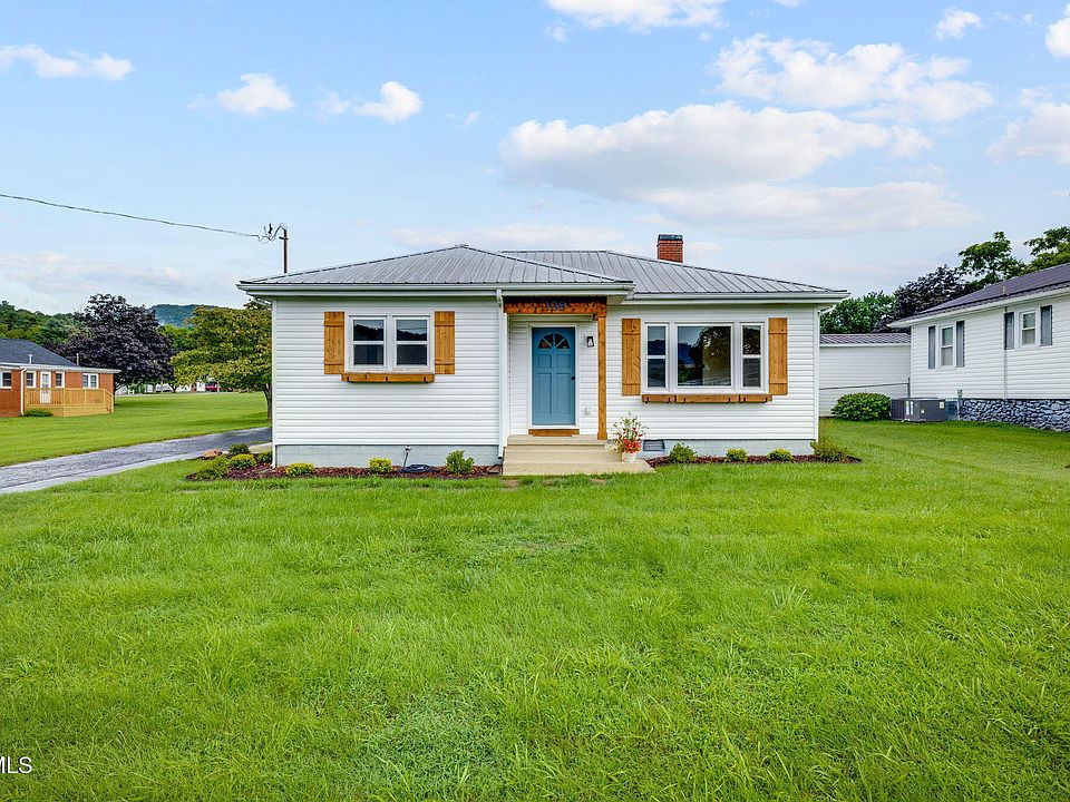1st image of 108 Witcher St