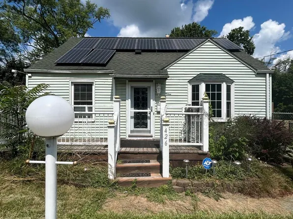 426 W Wood St, Flint, MI 48503
