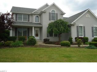 6815 Regina Cir NW, Canton, OH 44708