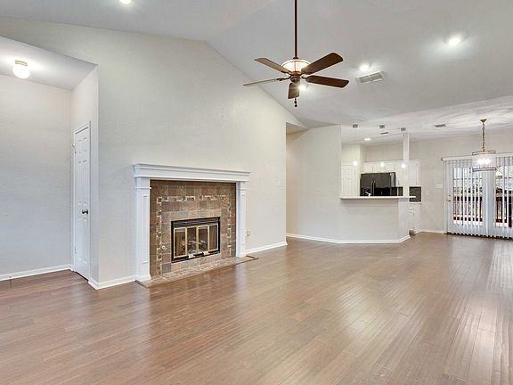 4th image of 1706 Pheasant Roost