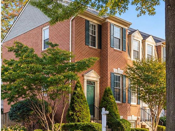 2nd image of 7755 Jewelweed Ct