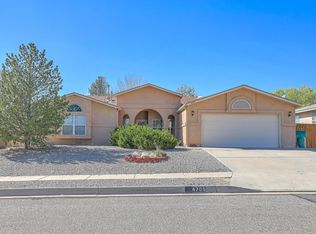 4705 Lyndsey Hills Pl NE, Rio Rancho, NM 87144