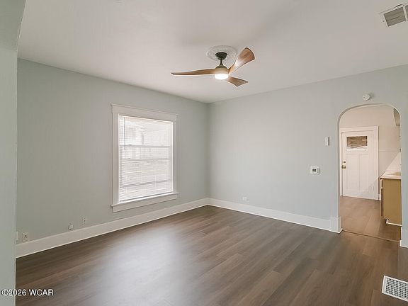 4th image of 476 N Elizabeth St
