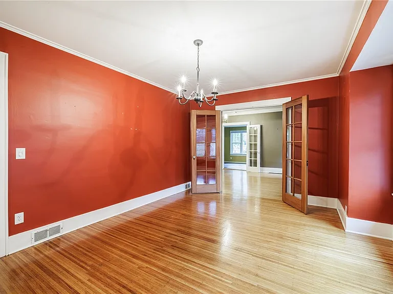100 Highland Ave #1 — Photo 14