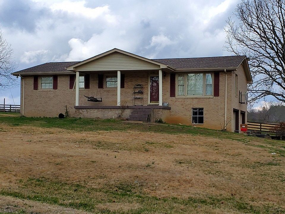 2nd image of 301 Winstead St