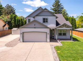 7583 SW Mapleleaf St, Portland, OR 97223