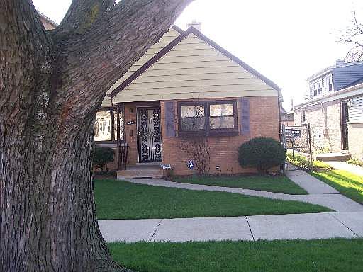 1st image of 644 23rd Ave