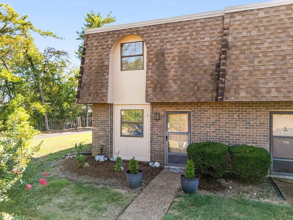 420 Walton Ln #A1