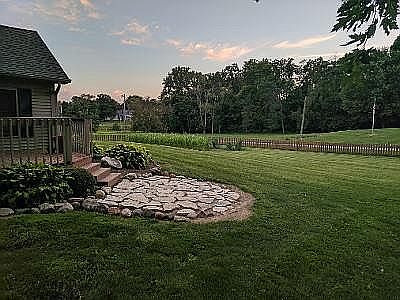2nd image of 86 N Walnut Dr
