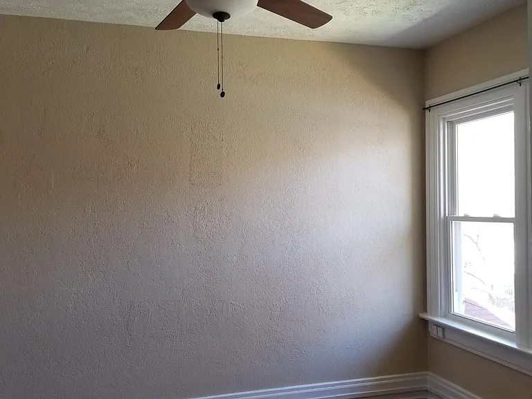 477 Wyoming St — Photo 10