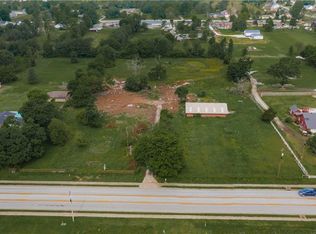 2124 S Dixieland Rd, Rogers, AR 72758