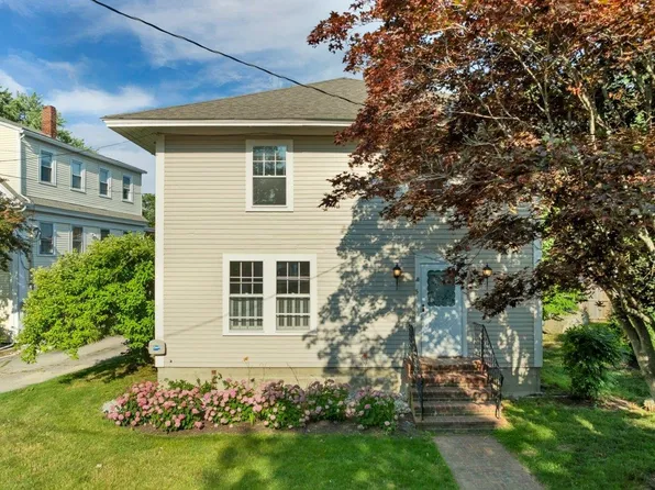 5 Brummitt Court, Wolfeboro, NH 03894