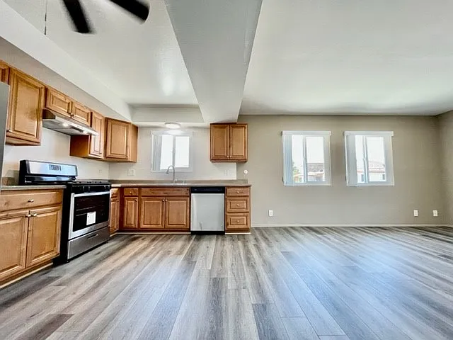 1009 Valencia St #D7 — Photo 23