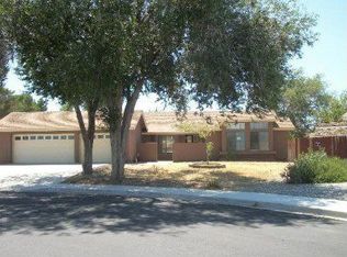 14338 La Habra Rd, Victorville, CA 92392