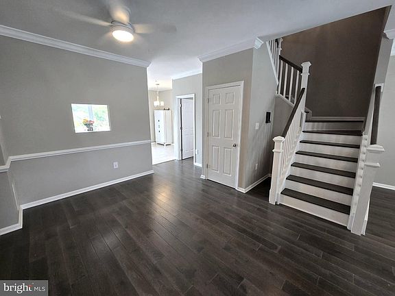 5th image of 11847 Skylark Rd