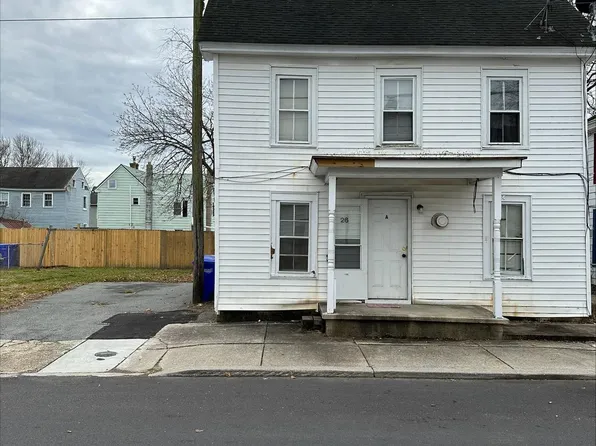26 Front St, Frederica, DE 19946