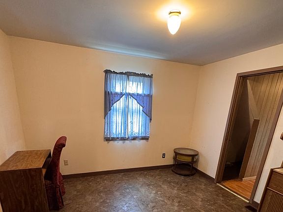 4th image of 8762 Central Ave