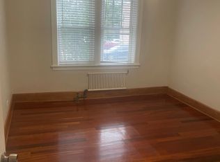 7048 N Washtenaw Ave APT 1S, Chicago, IL