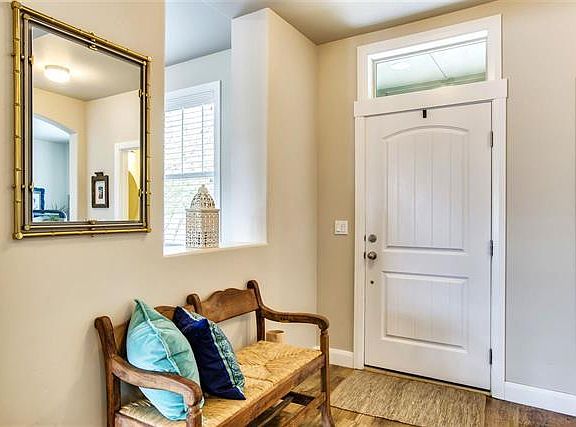Front Entryway