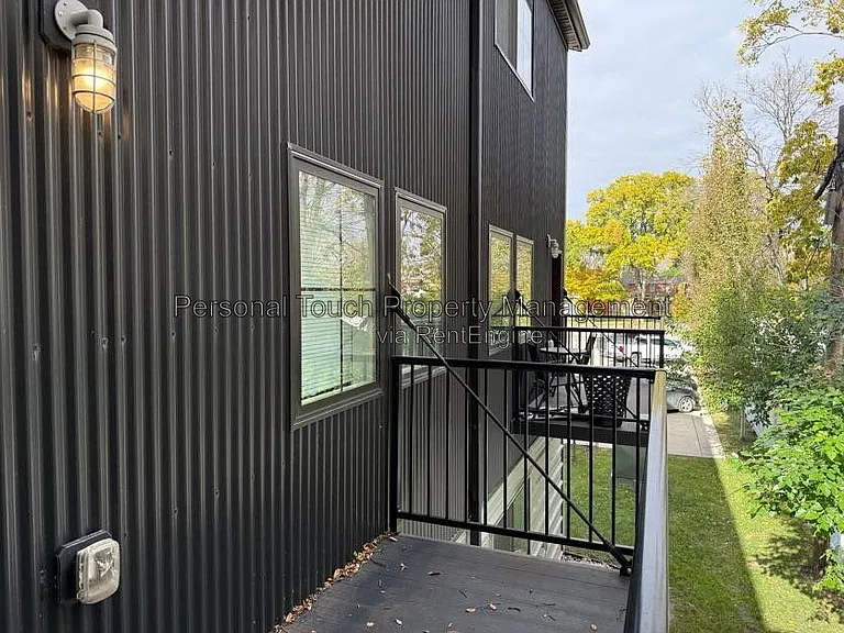 808 7th Ave S #6 — Photo 22