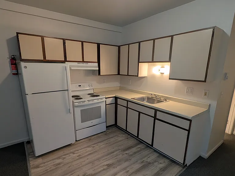 317 S Front St #3 — Photo 8