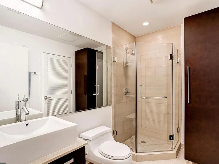1010 Massachusetts Ave NW #Penthouse 108 — Photo 11