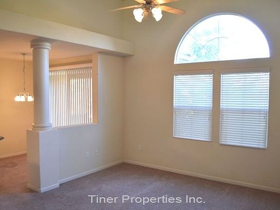 4th image of 1900 Danbrook Dr Unit 325