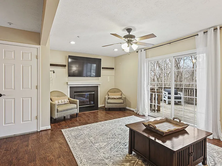 5707 Joseph Ct — Photo 7