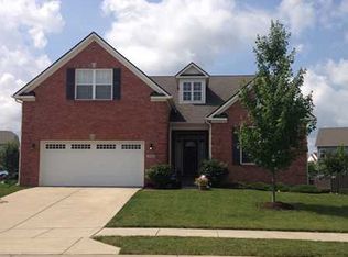 359 Elnora Ln, Westfield, IN 46074
