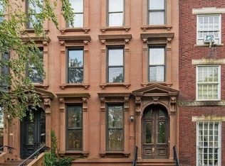 272 Clinton Ave #1, Brooklyn, NY 11205