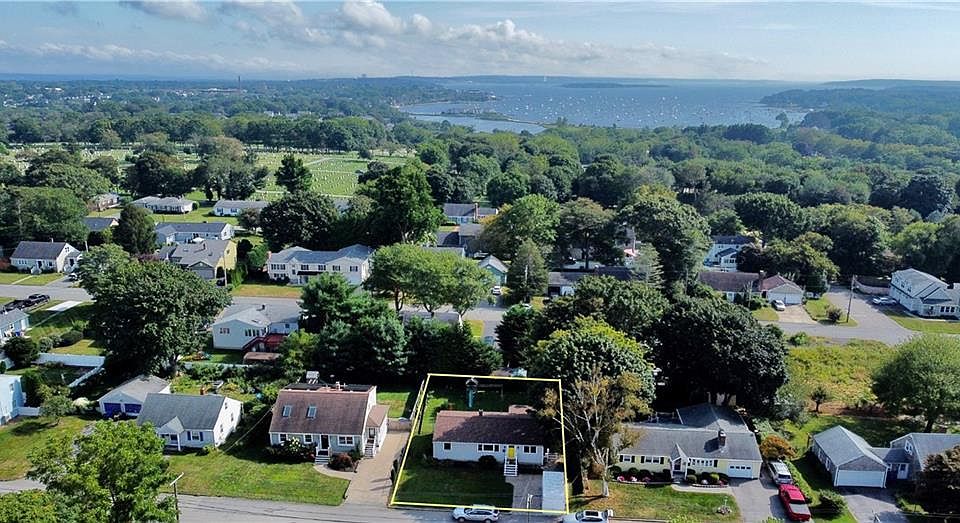 74 Fales Rd, Bristol, RI 02809 Zillow