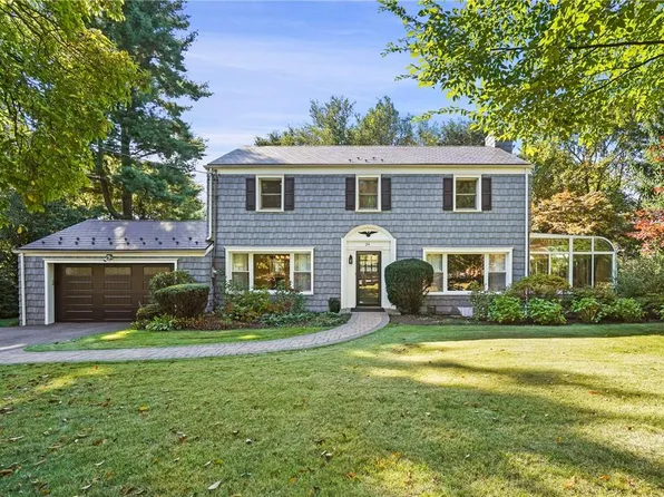 24 Dalewood Drive, Hartsdale, NY 10530