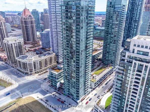 4099 Brickstone Mews #707, Mississauga, ON L5B 0G2
