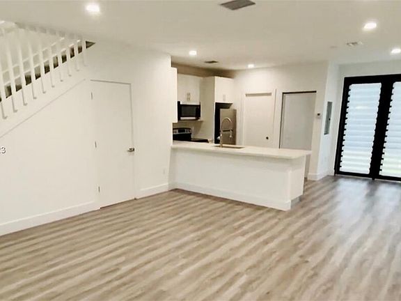 4th image of 2611 NW 166th St #2611
