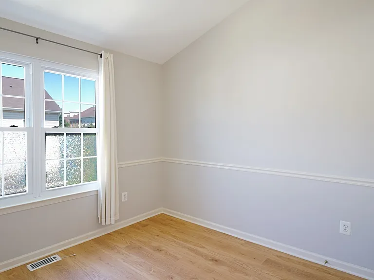 9423 Fields Rd — Photo 44
