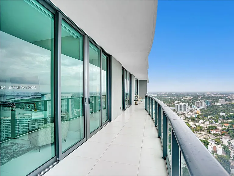 501 NE 31st St #Penthouse 4102 — Photo 36