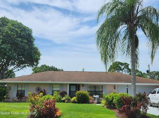 221 Silver Oak Rd NE, Palm Bay, FL 32907