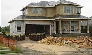 1st image of 208 Silkstone St