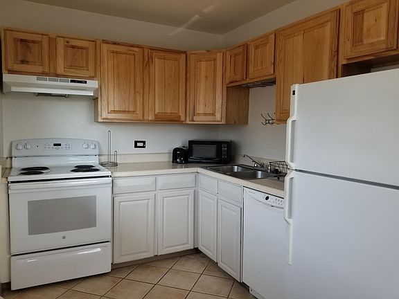 Full Size Kitchen