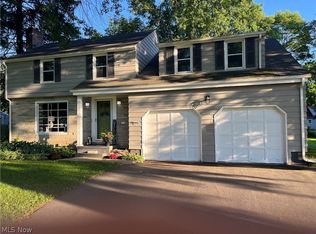 2722 Normandy Dr, Youngstown, OH 44511