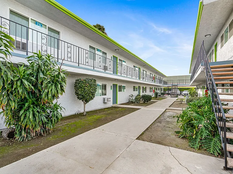 Ackerfield Apartments — Photo 54
