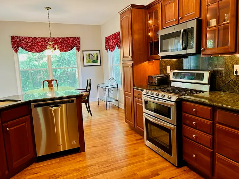 7 Stone Clover Dr — Photo 19