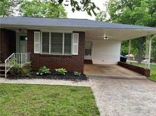 211 Darson Dr, Anderson, SC 29621